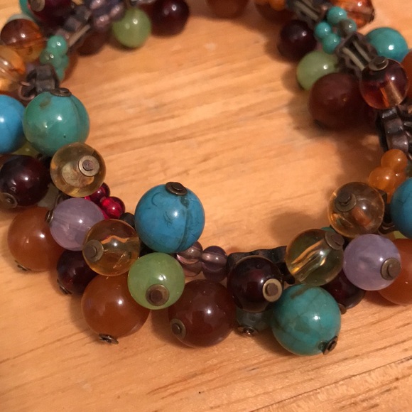 Multi color beaded stretch bracelet - Picture 2 of 8